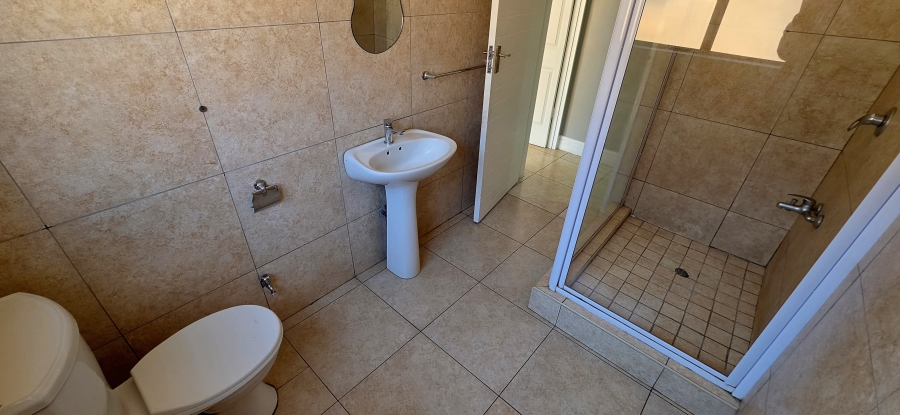 To Let 2 Bedroom Property for Rent in Lenasia Ext 9 Gauteng