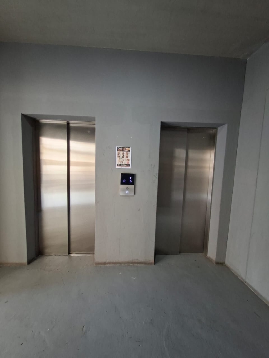 1 Bedroom Property for Sale in Ferndale Gauteng