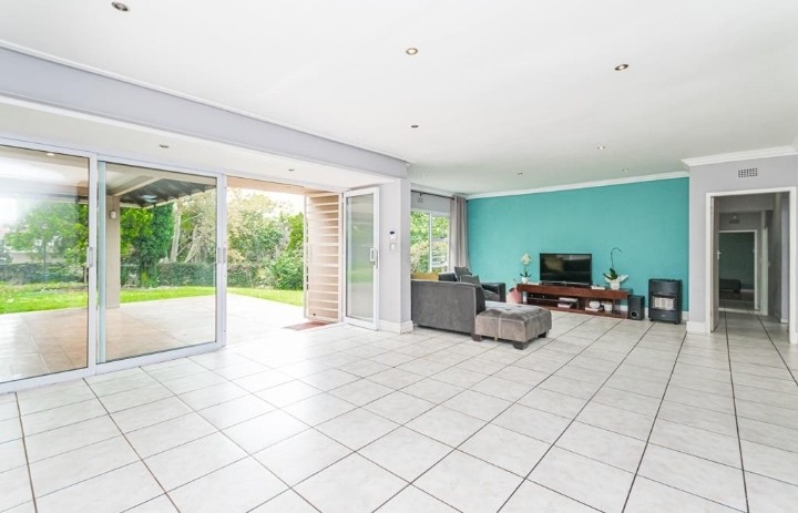 3 Bedroom Property for Sale in Ferndale Gauteng