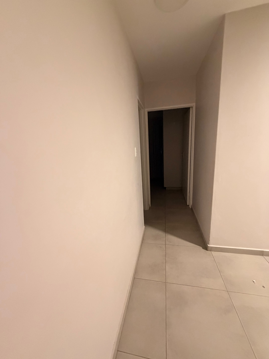 To Let 2 Bedroom Property for Rent in Lombardy Estate Gauteng