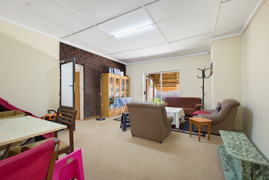 11 Bedroom Property for Sale in Benoni Orchards Ah Gauteng