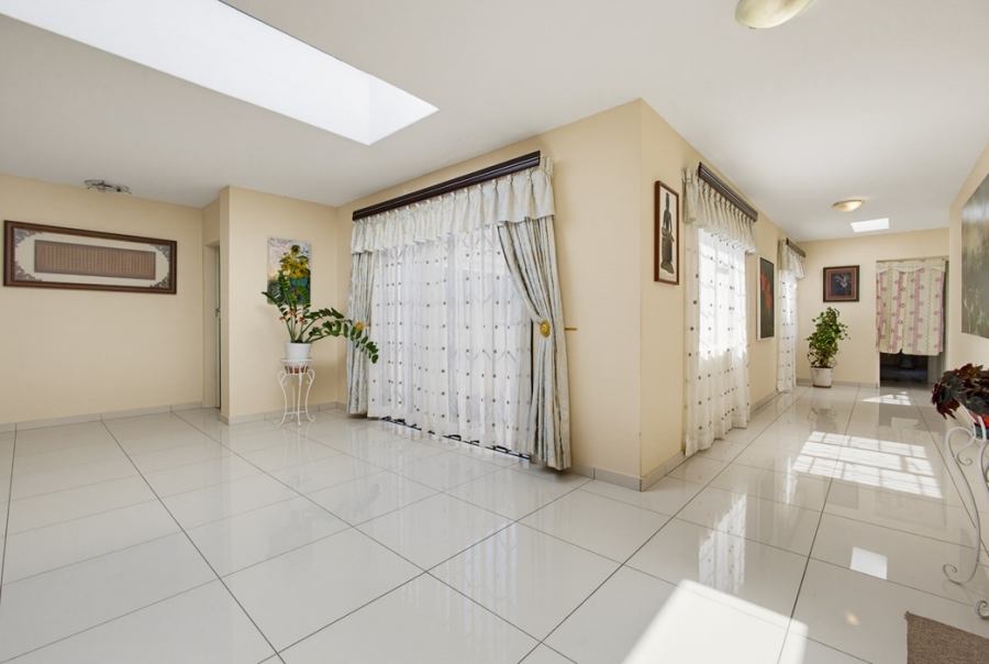 11 Bedroom Property for Sale in Benoni Orchards Ah Gauteng