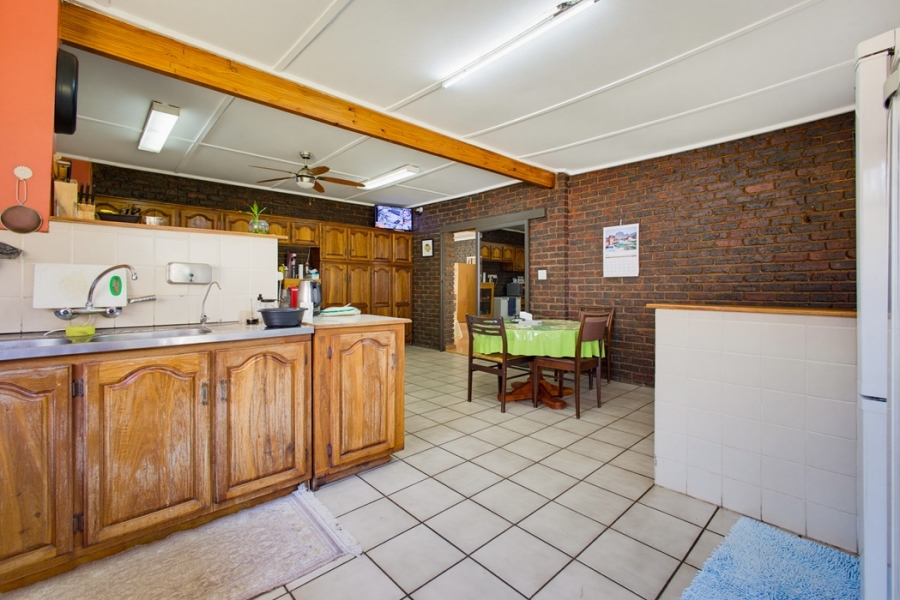 11 Bedroom Property for Sale in Benoni Orchards Ah Gauteng