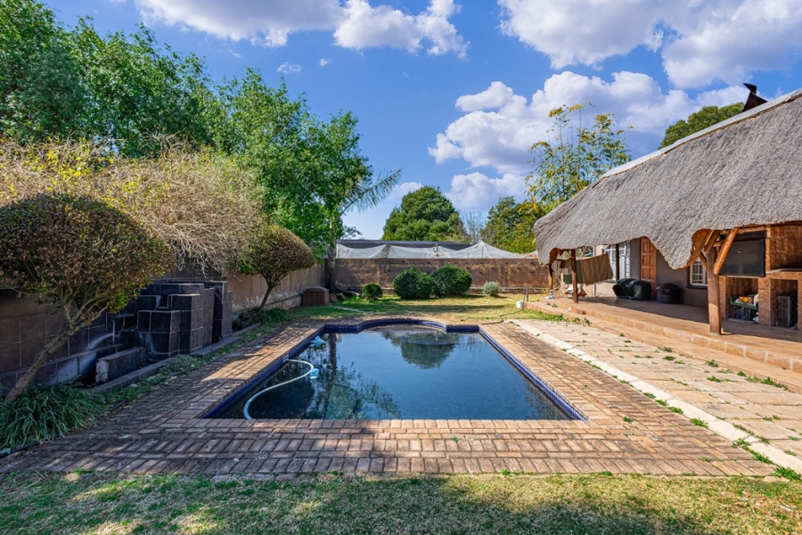 11 Bedroom Property for Sale in Benoni Orchards Ah Gauteng