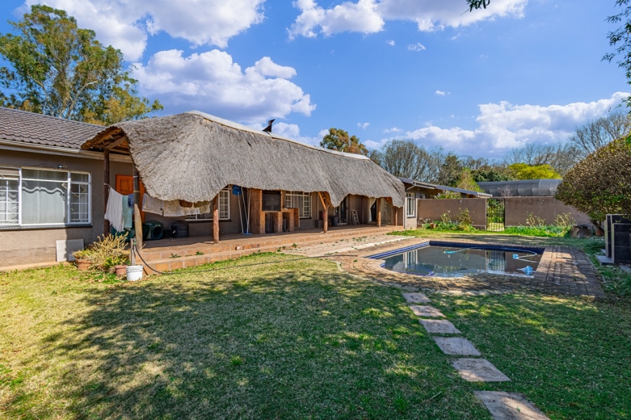 11 Bedroom Property for Sale in Benoni Orchards Ah Gauteng