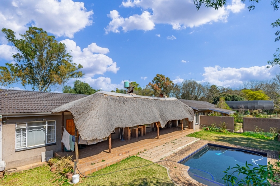 11 Bedroom Property for Sale in Benoni Orchards Ah Gauteng