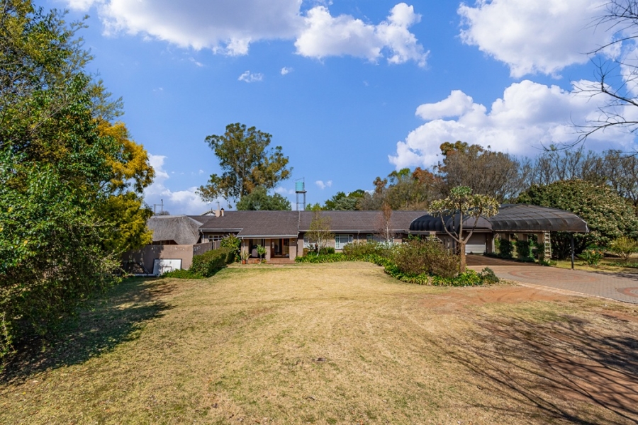 11 Bedroom Property for Sale in Benoni Orchards Ah Gauteng