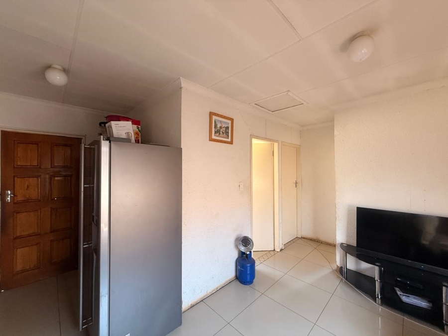 2 Bedroom Property for Sale in Mahube Valley Gauteng