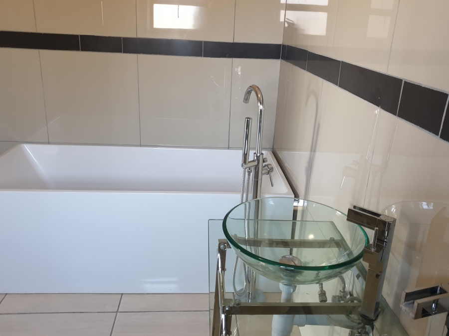 To Let 4 Bedroom Property for Rent in Boschkop A H Gauteng