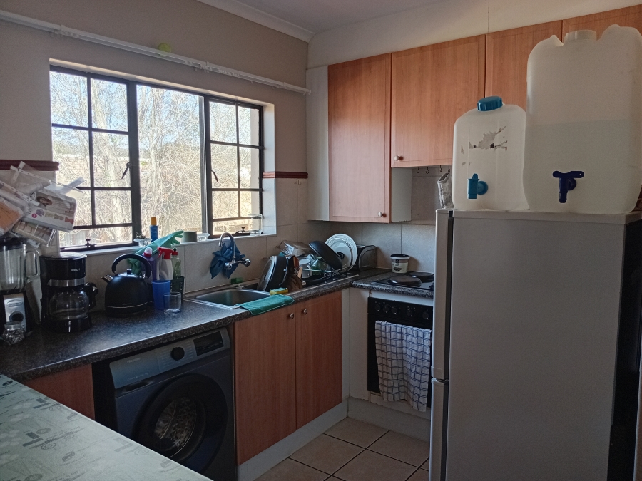 To Let 2 Bedroom Property for Rent in Equestria Gauteng