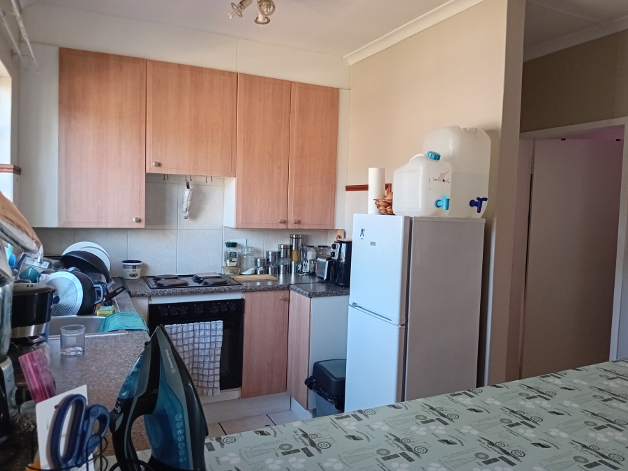 To Let 2 Bedroom Property for Rent in Equestria Gauteng