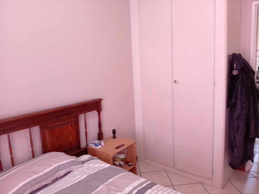 To Let 2 Bedroom Property for Rent in Equestria Gauteng