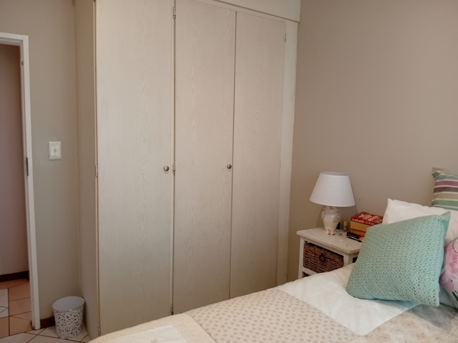 To Let 2 Bedroom Property for Rent in Equestria Gauteng