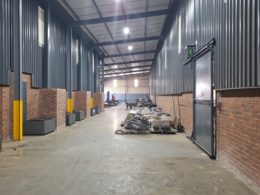 To Let Commercial Property for Rent in Knoppieslaagte Gauteng