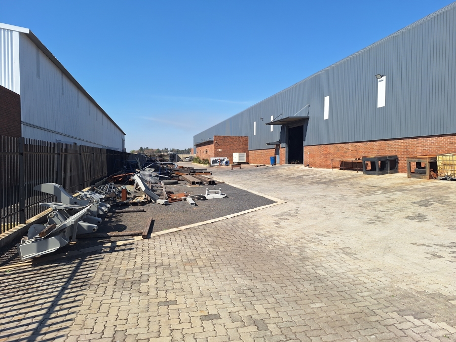 To Let Commercial Property for Rent in Knoppieslaagte Gauteng