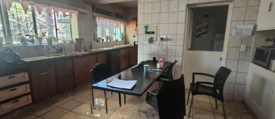 5 Bedroom Property for Sale in Pretoria Gardens Gauteng