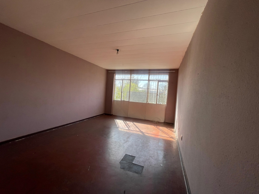 1 Bedroom Property for Sale in Germiston Central Gauteng