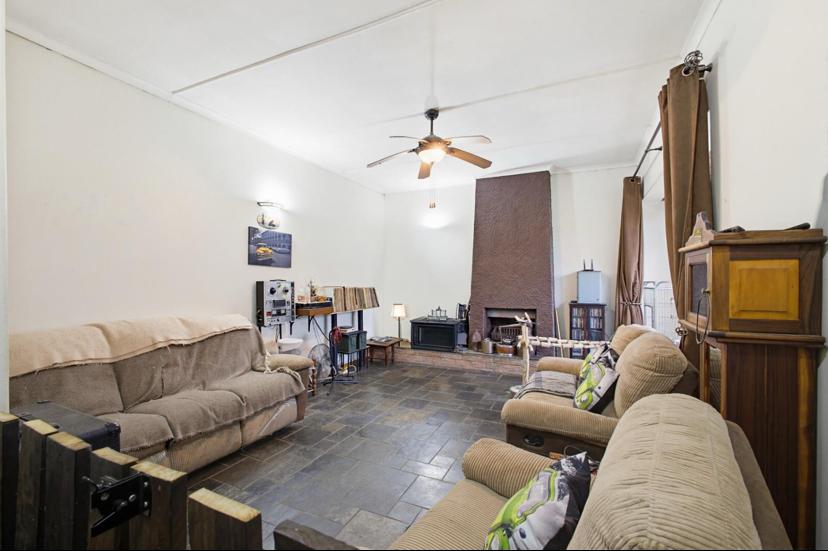 4 Bedroom Property for Sale in Rhodesfield Gauteng
