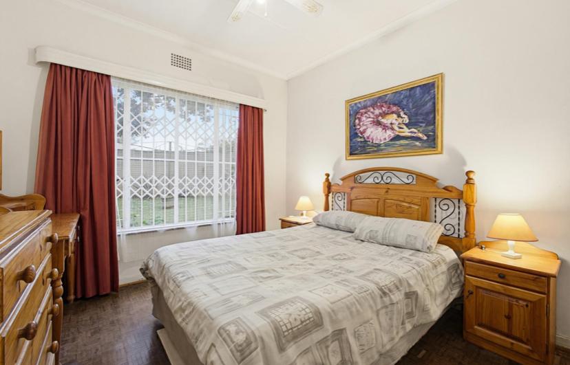 4 Bedroom Property for Sale in Rhodesfield Gauteng