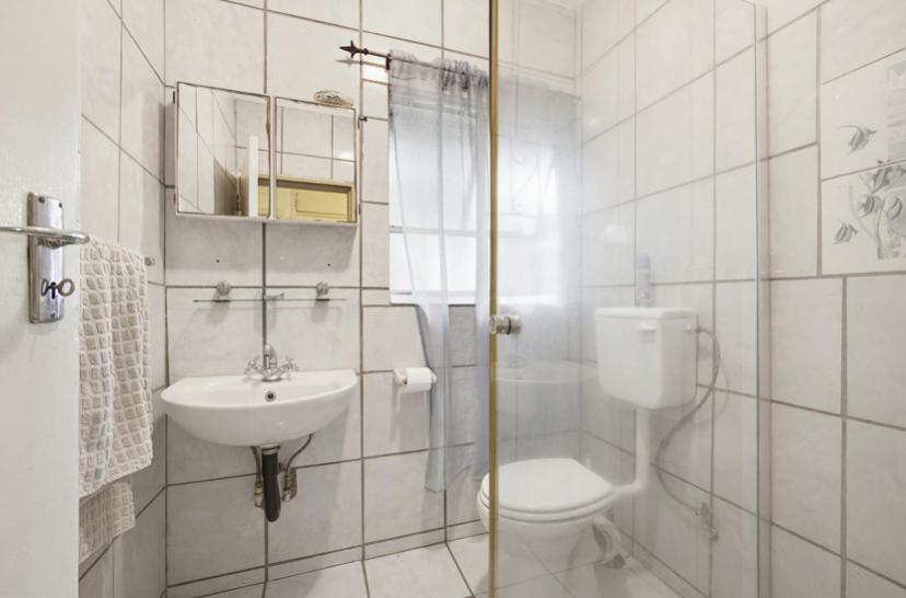 4 Bedroom Property for Sale in Rhodesfield Gauteng