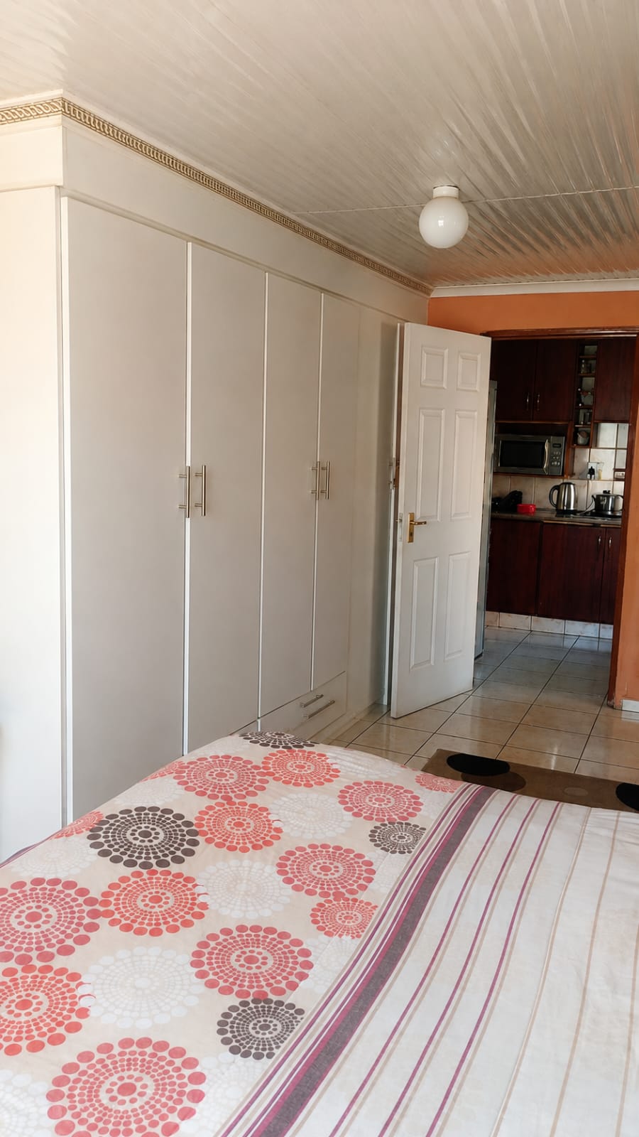 2 Bedroom Property for Sale in Etwatwa Gauteng