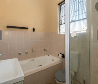 To Let 2 Bedroom Property for Rent in Little Falls Gauteng