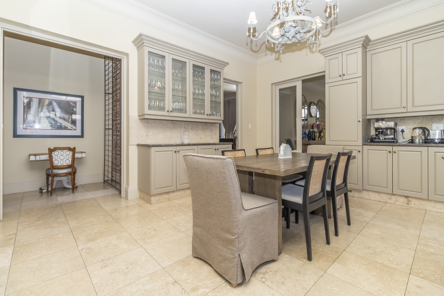 To Let 5 Bedroom Property for Rent in Houghton Estate Gauteng