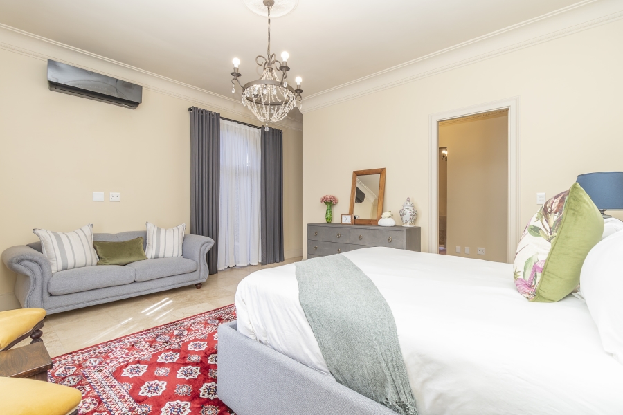 To Let 5 Bedroom Property for Rent in Houghton Estate Gauteng