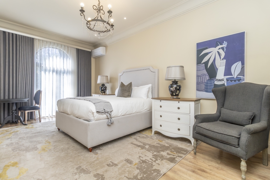To Let 5 Bedroom Property for Rent in Houghton Estate Gauteng
