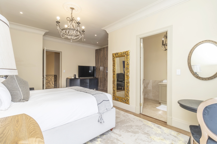 To Let 5 Bedroom Property for Rent in Houghton Estate Gauteng