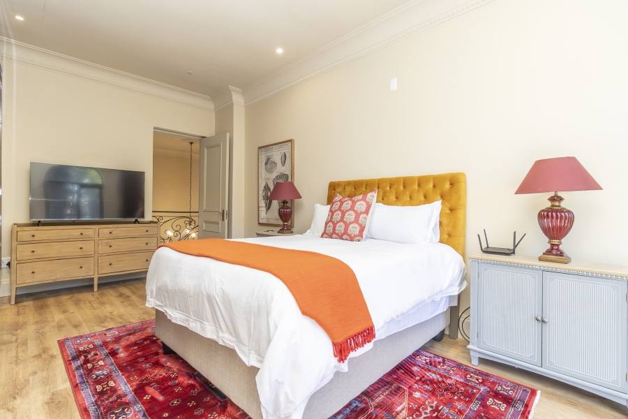 To Let 5 Bedroom Property for Rent in Houghton Estate Gauteng