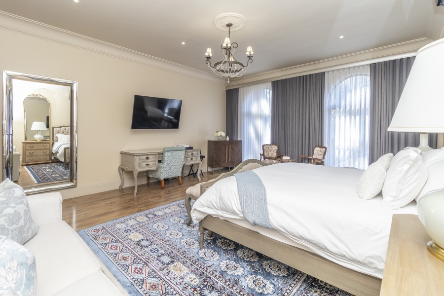 To Let 5 Bedroom Property for Rent in Houghton Estate Gauteng