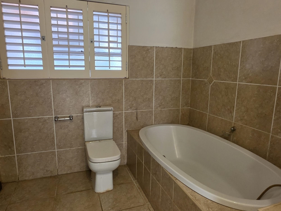 4 Bedroom Property for Sale in Kliprivier Gauteng