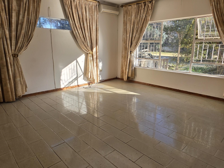 4 Bedroom Property for Sale in Kliprivier Gauteng
