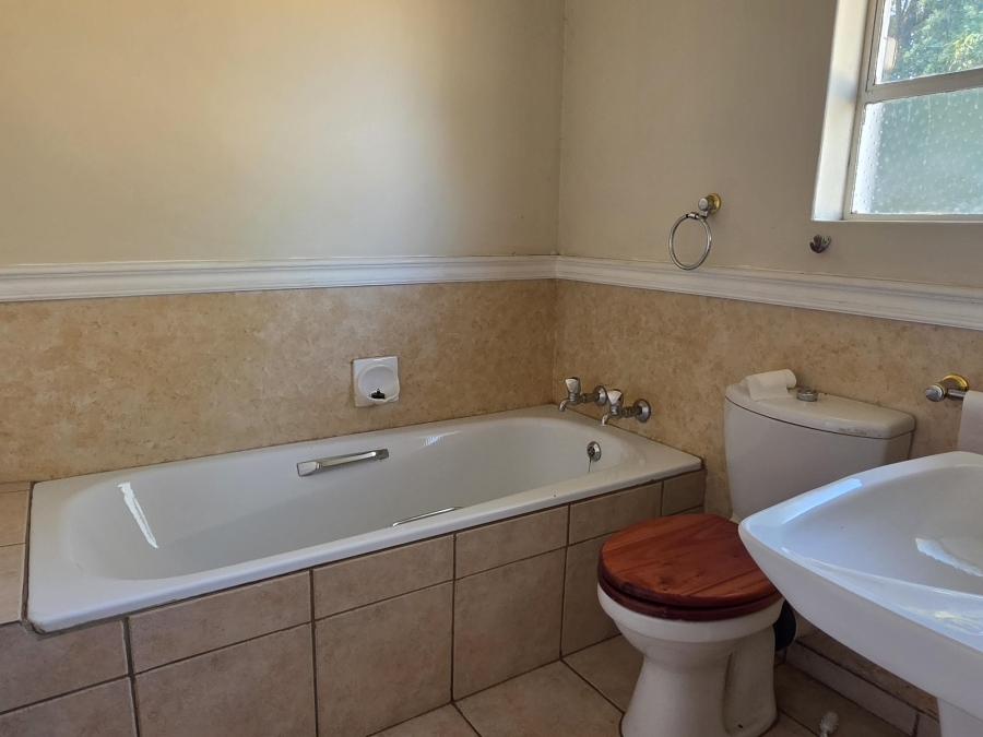 4 Bedroom Property for Sale in Kliprivier Gauteng