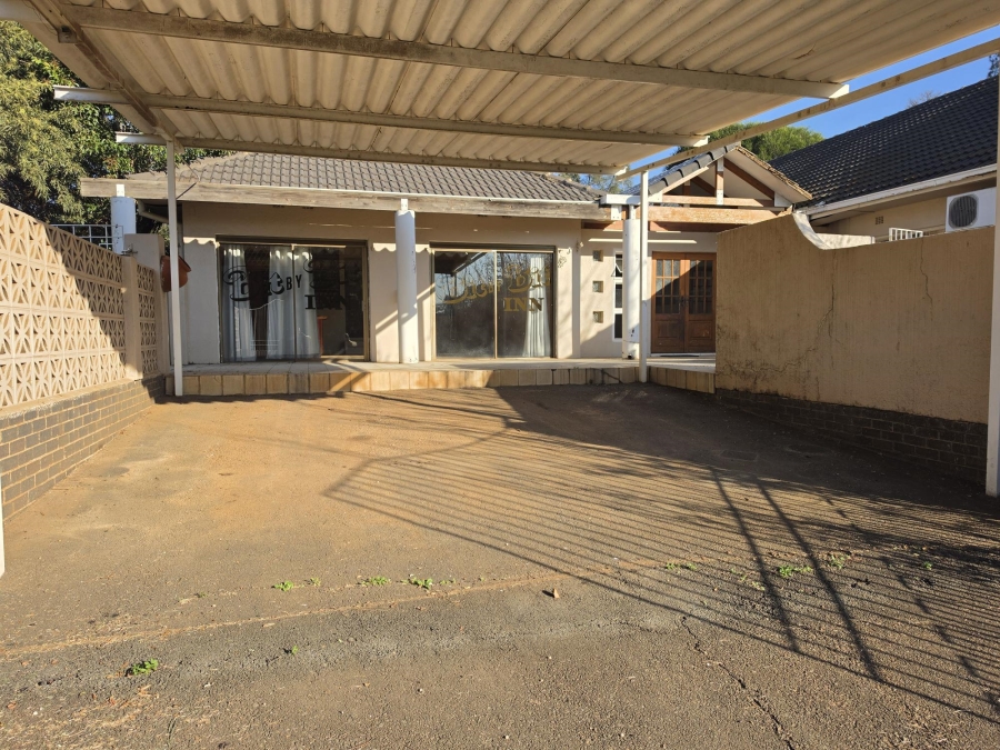 4 Bedroom Property for Sale in Kliprivier Gauteng