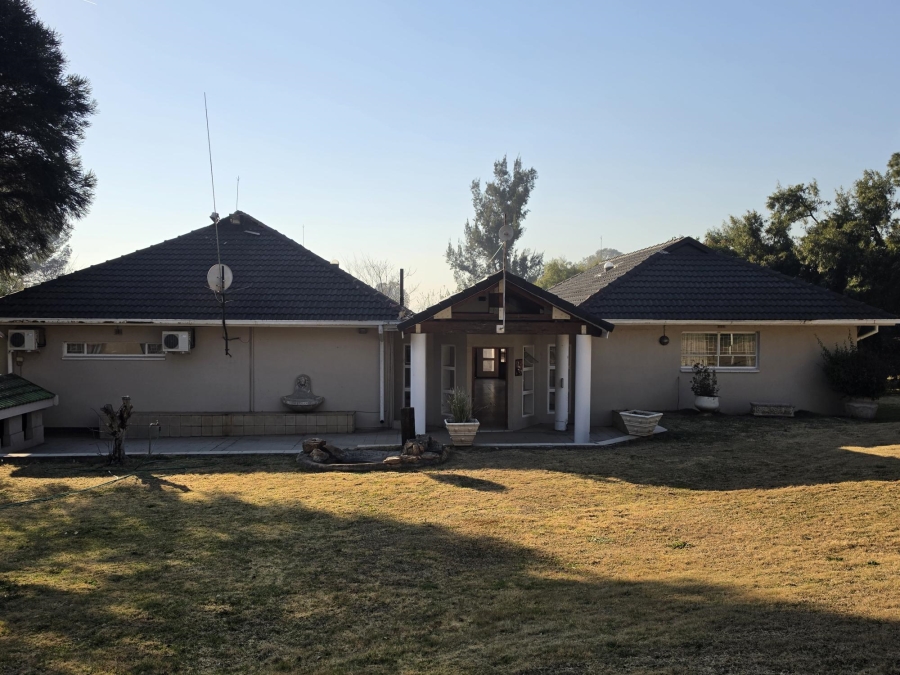 4 Bedroom Property for Sale in Kliprivier Gauteng