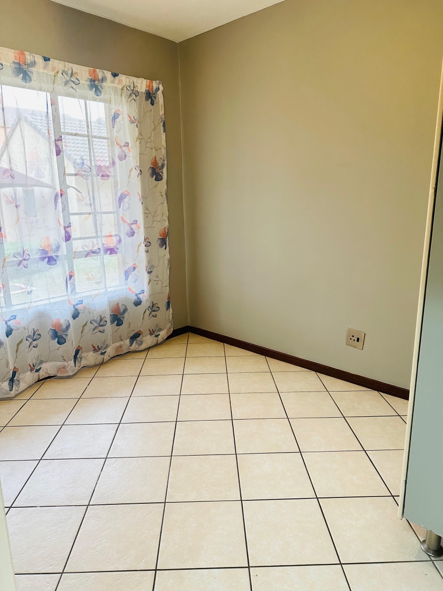 To Let 2 Bedroom Property for Rent in Sagewood Gauteng