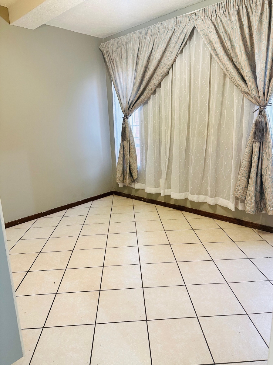 To Let 2 Bedroom Property for Rent in Sagewood Gauteng