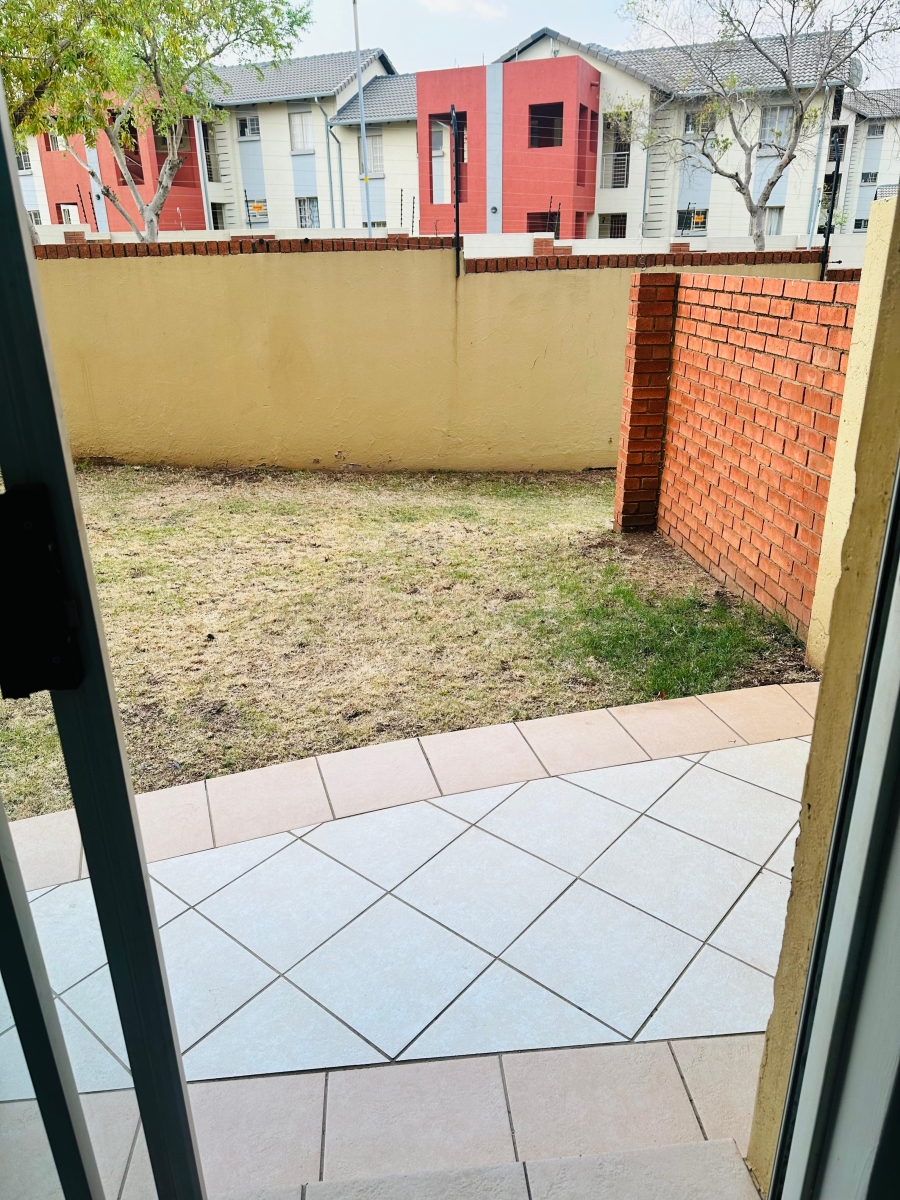 To Let 2 Bedroom Property for Rent in Sagewood Gauteng