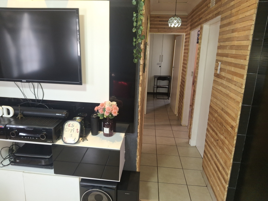 3 Bedroom Property for Sale in Sky City Gauteng