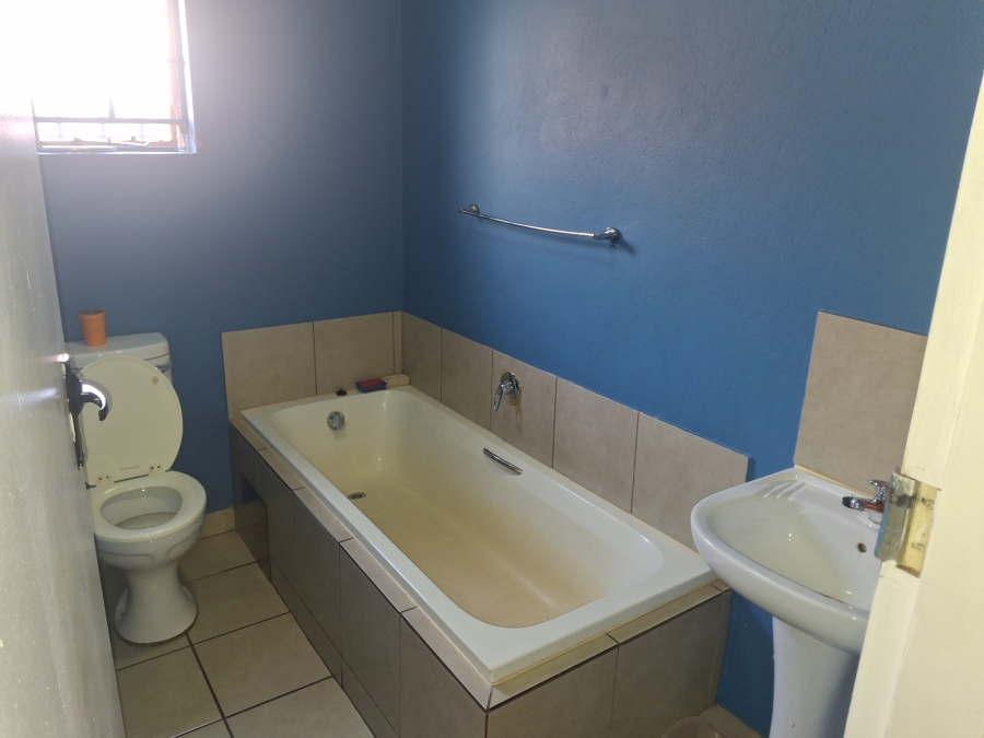 3 Bedroom Property for Sale in Sky City Gauteng