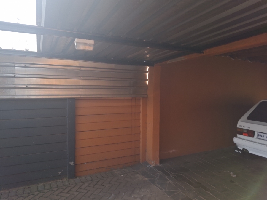 3 Bedroom Property for Sale in Sky City Gauteng
