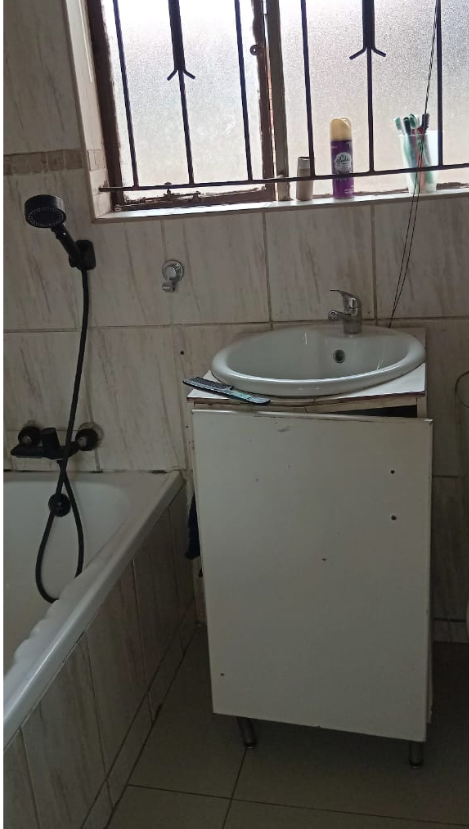 2 Bedroom Property for Sale in Daveyton Gauteng