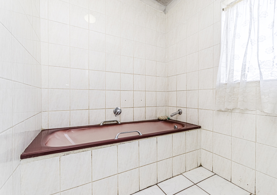 3 Bedroom Property for Sale in Maraisburg Gauteng
