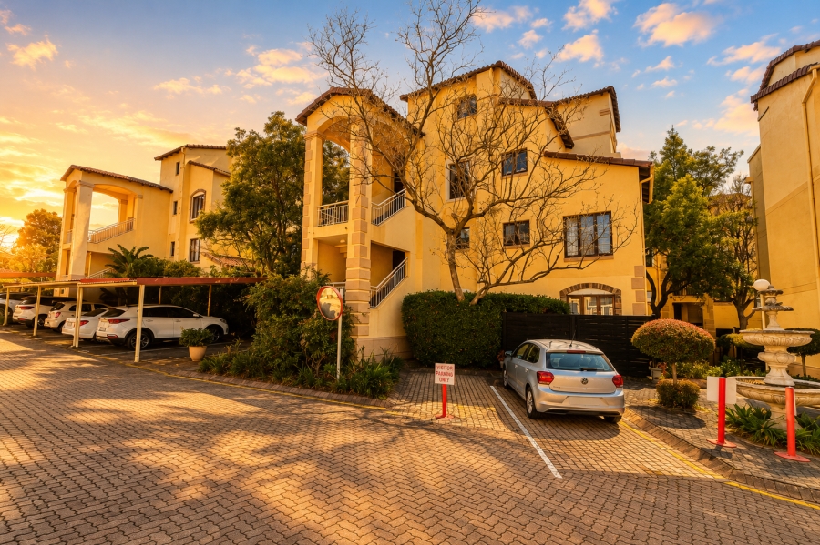 2 Bedroom Property for Sale in Sunninghill Gauteng