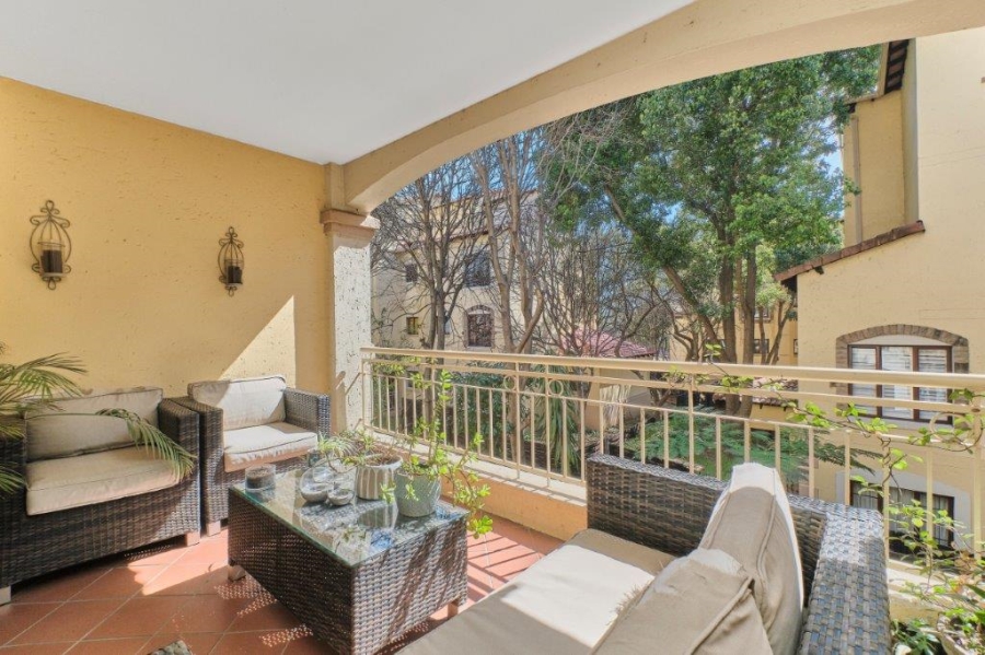 2 Bedroom Property for Sale in Sunninghill Gauteng
