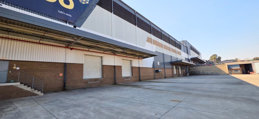 To Let Commercial Property for Rent in Halfway House Gauteng