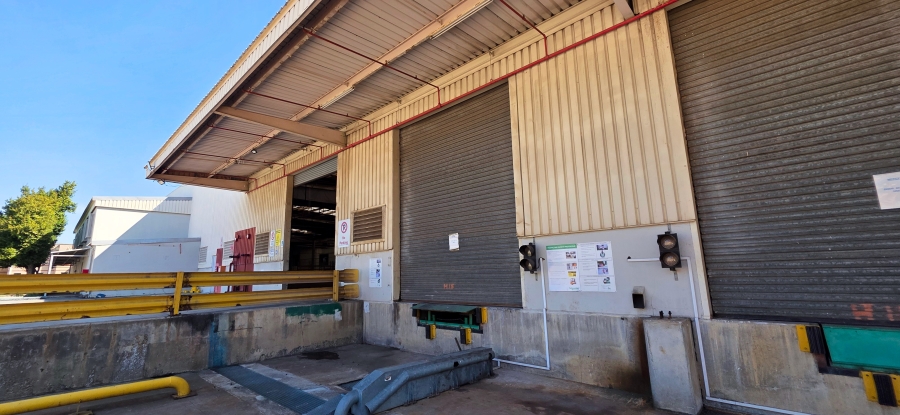To Let Commercial Property for Rent in Halfway House Gauteng