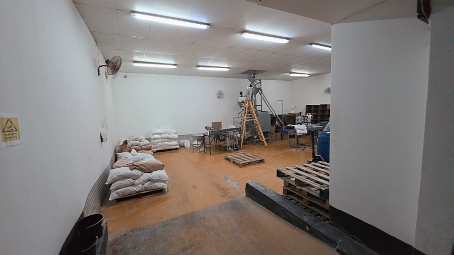 To Let Commercial Property for Rent in Kyalami Gauteng